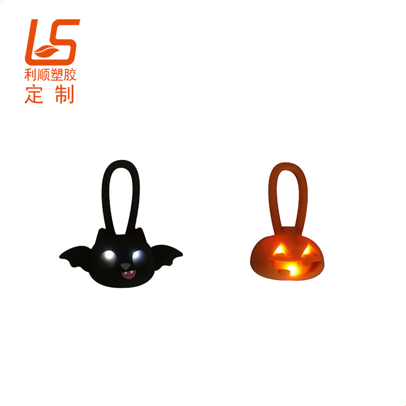 多色滴膠工藝讓硅膠鑰匙扣禮品更加美觀