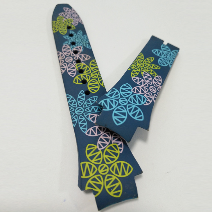 定制硅膠禮品的熱轉印與水轉印的區別