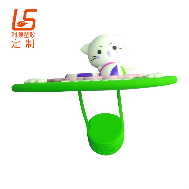 硅膠杯蓋禮品容易吸灰塵的原因分析