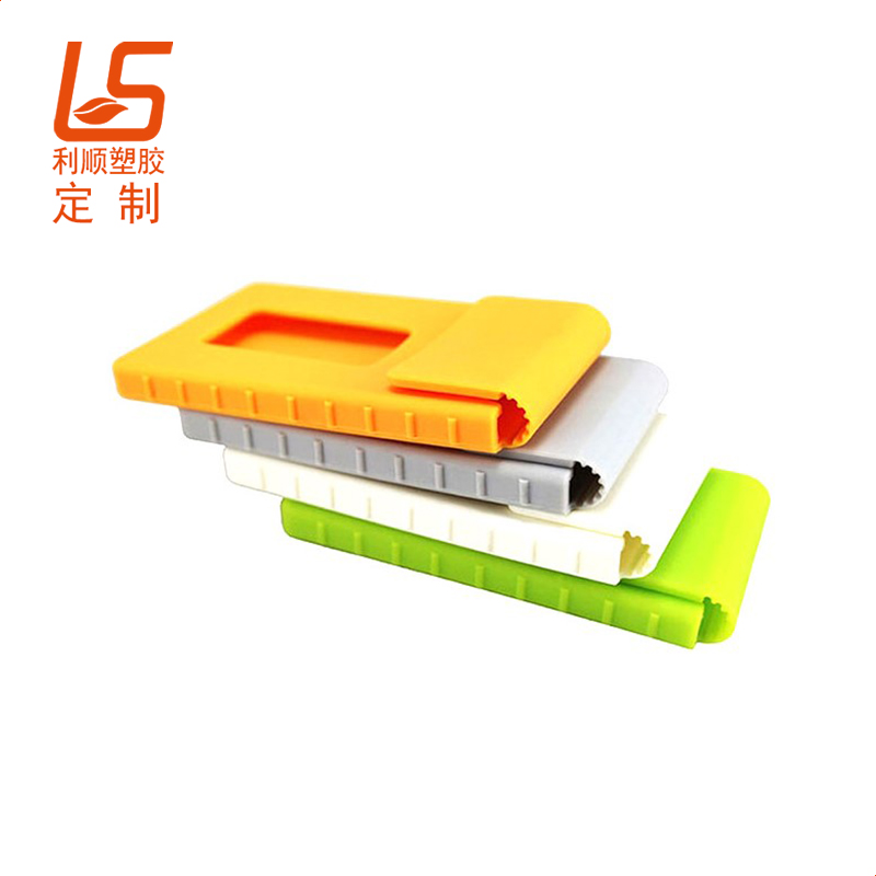 透明的硅膠制品發黃的處理方法介紹